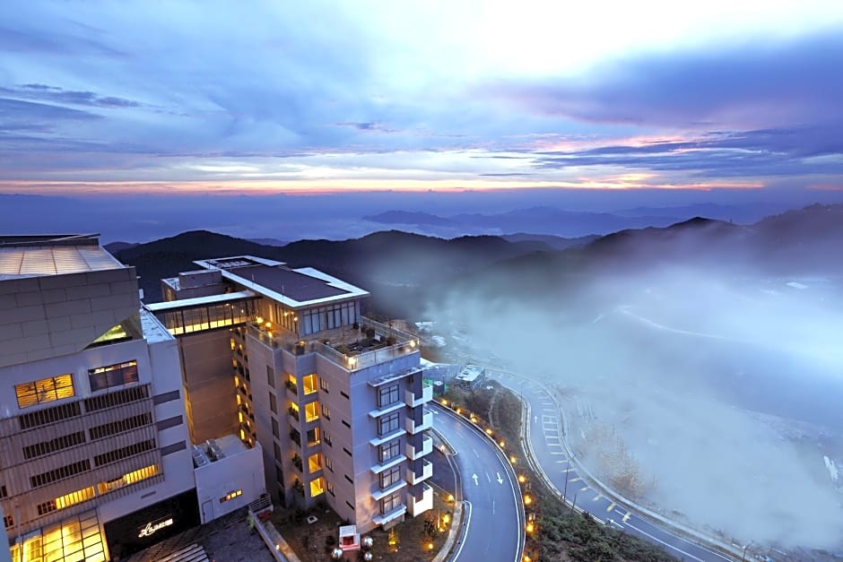 Grand Ion Delemen Hotel