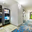 Days Inn & Suites by Wyndham Wynne