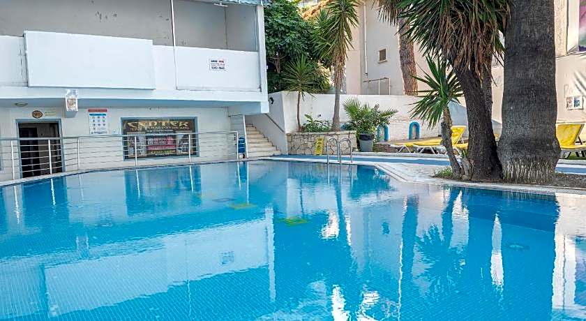Arora Hotel