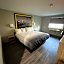 Super 8 by Wyndham Lewiston Auburn Area