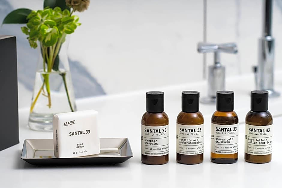 The Oaklander Hotel, Autograph Collection by Marriott