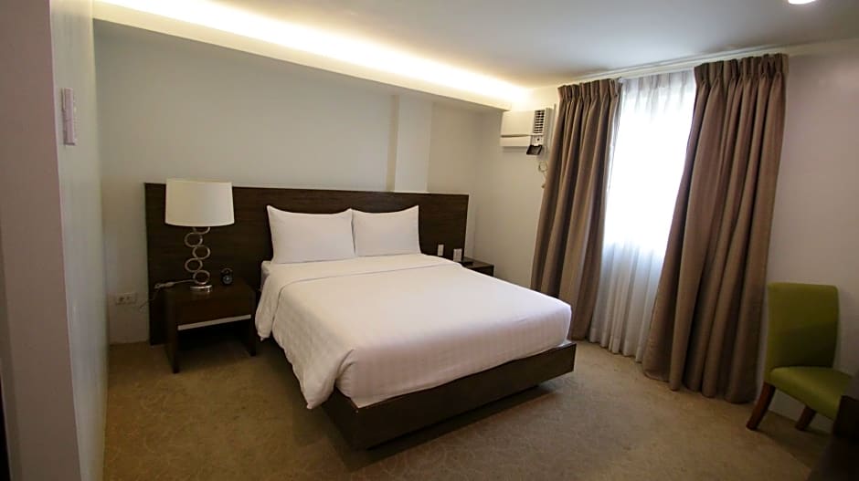 Top Star Hotel