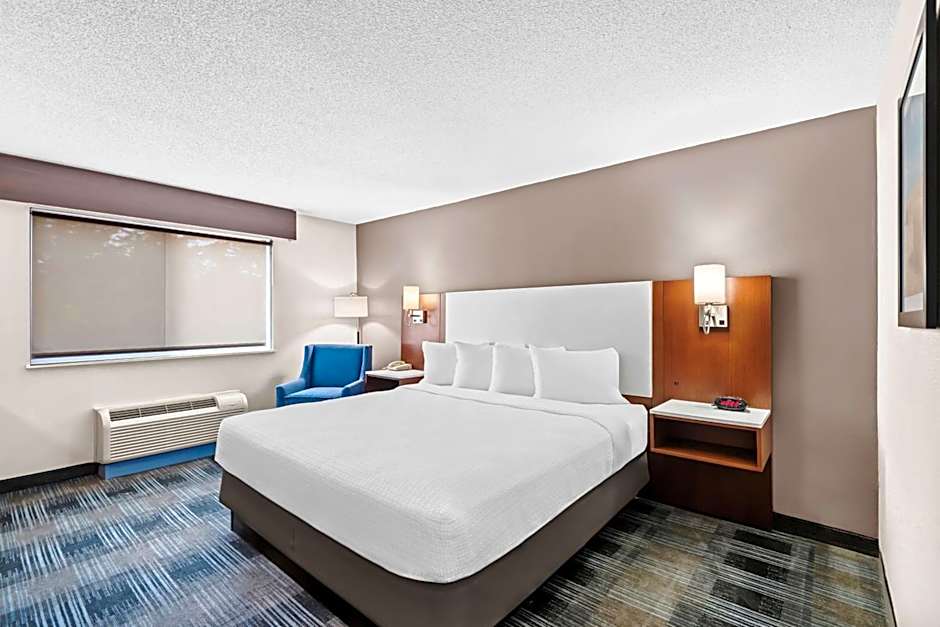 Best Western Ottumwa Inn & Suites