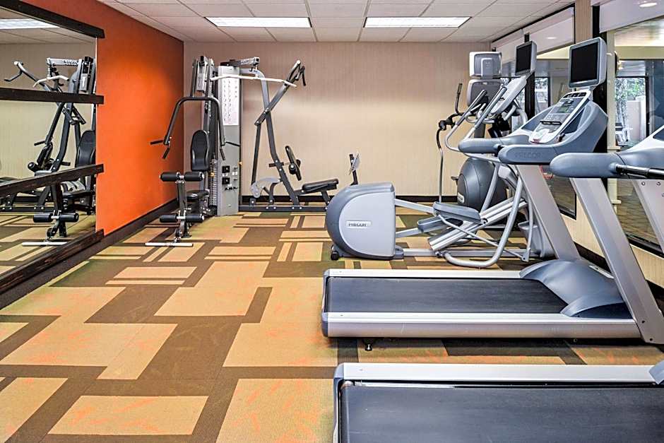 Courtyard by Marriott Beaumont