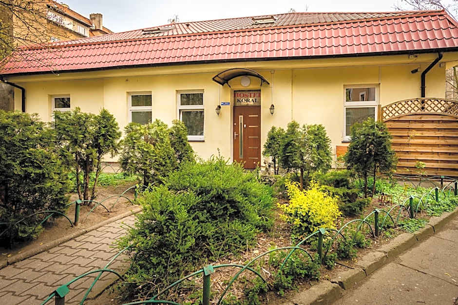 Hostel Koral