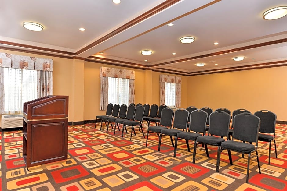 Holiday Inn Express Hotel & Suites Sherman Highway 75 By IHG
