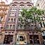 Sydney Hotel QVB