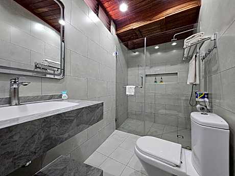 Double Room Pool View