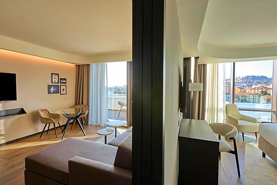 Radisson Blu Hotel, Bergamo ChorusLife