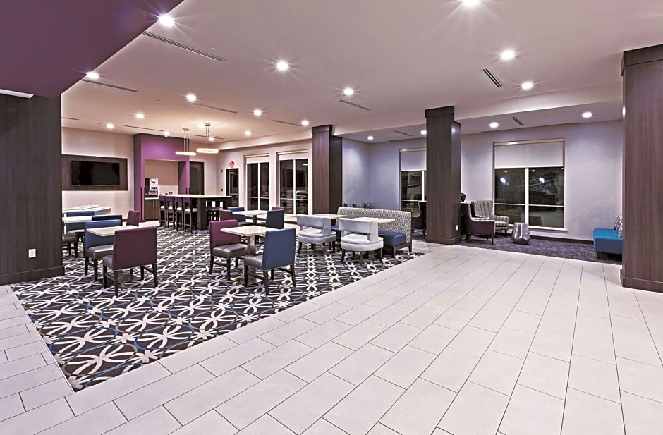 La Quinta by Wyndham Claremore