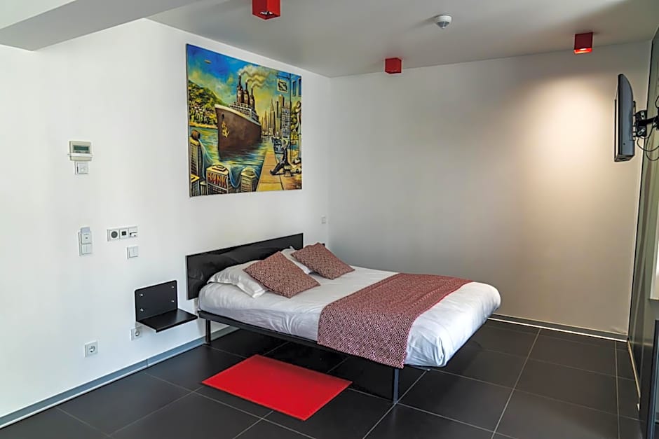 Hotel Grey