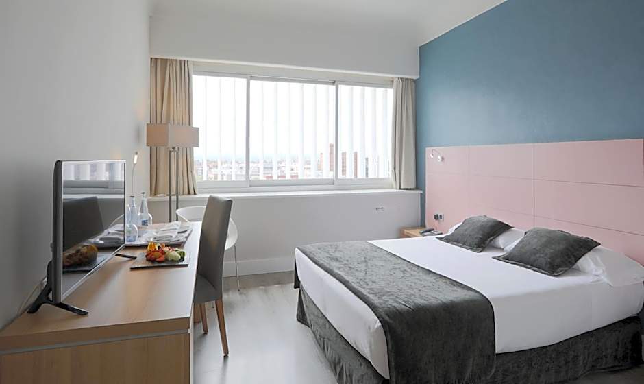 Hotel Chamartin The One