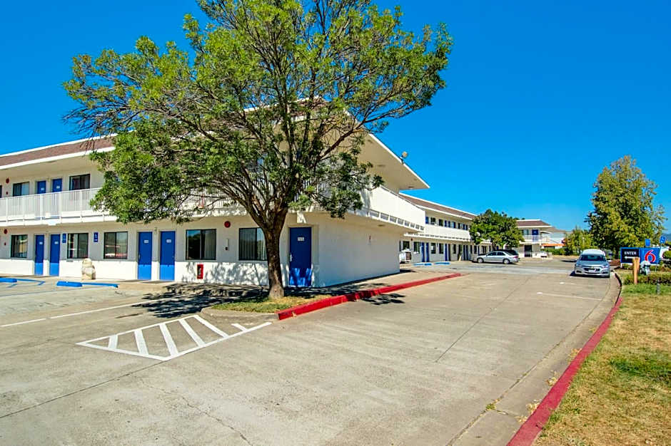 Motel 6-Redding, CA - North