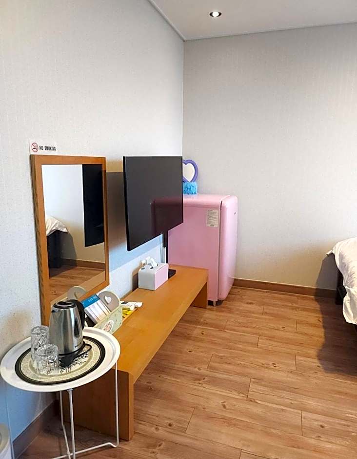 Sea Star Hostel