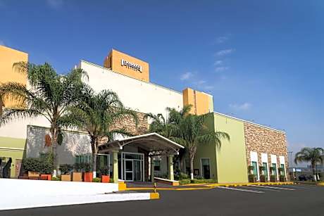 Staybridge Suites Queretaro By IHG