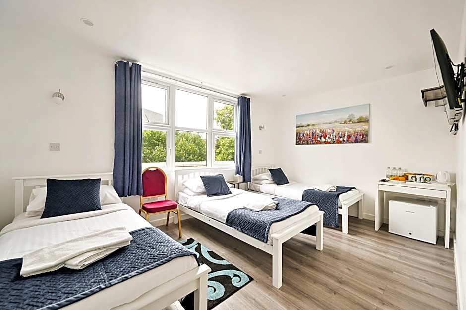 City London Hotel