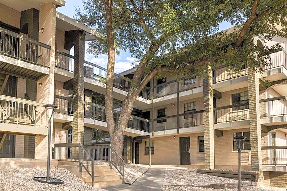 La Quinta Inn San Antonio I-35 N at Toepperwein