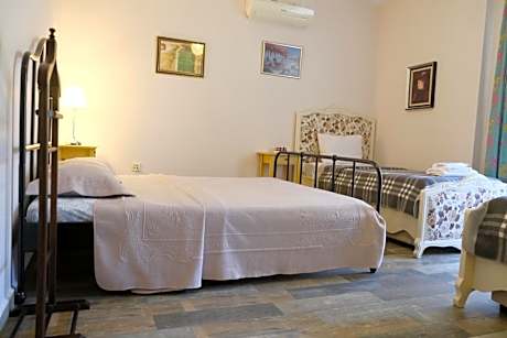 Triple Room with Garden View