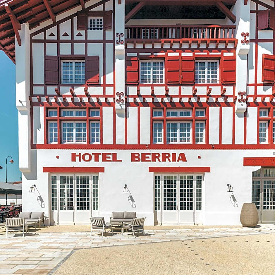Photo 1 of 44 of Hotel Berria