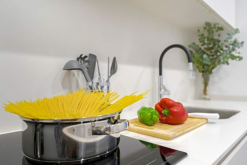 Feelathome Castilla Apartments