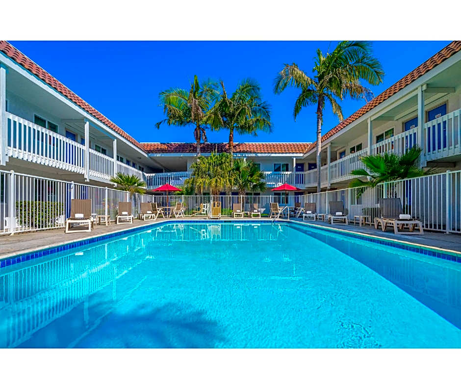 Motel 6 Santa Barbara - Carpinteria South