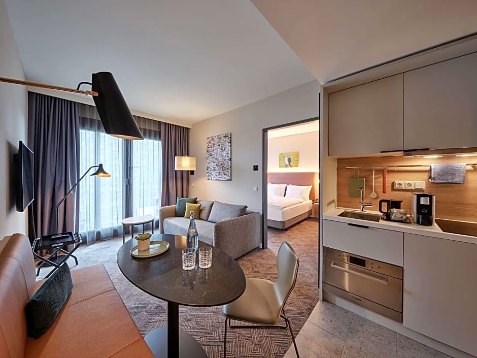 Adina Apartment Hotel Cologne