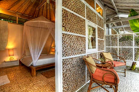 One-Bedroom Bungalow