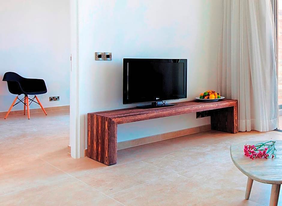 Gold Lagoon Kosher Hotel - by Amphora Hotel & Suites