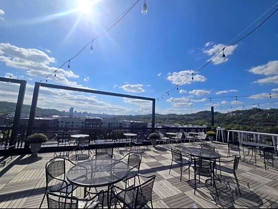 TRYP by Wyndham Pittsburgh/Lawrenceville