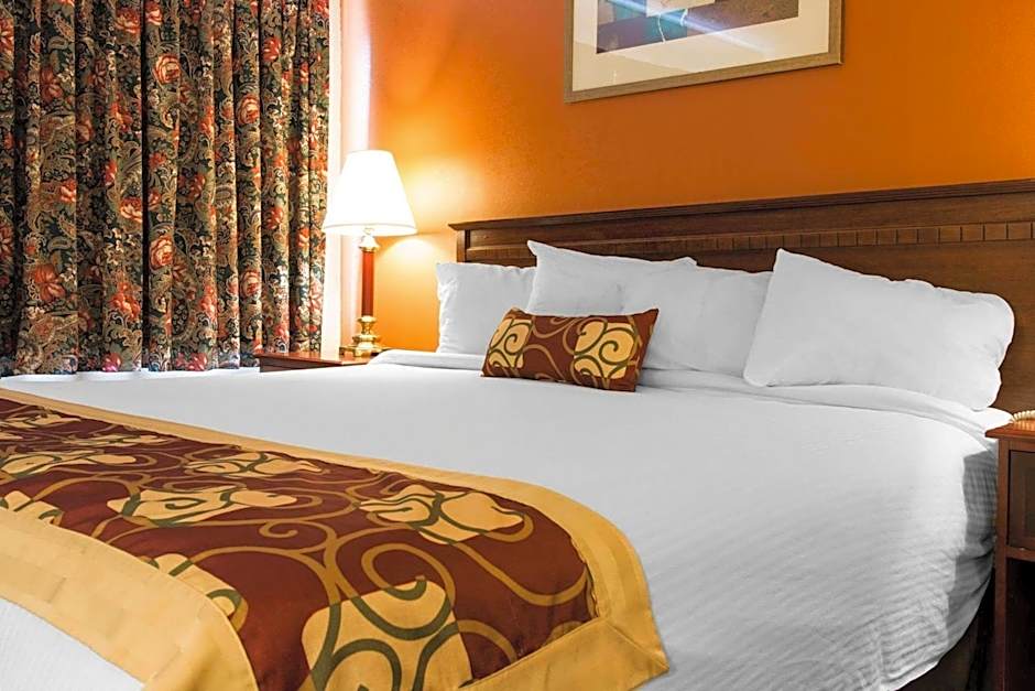 Rodeway Inn Muskegon