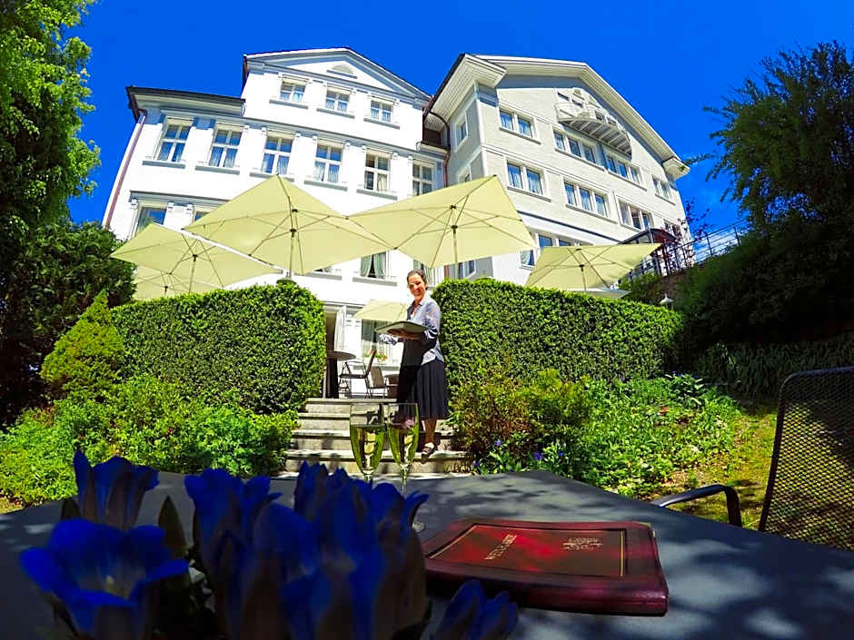 Hotel & Spezialitätenrestaurant zur Linde