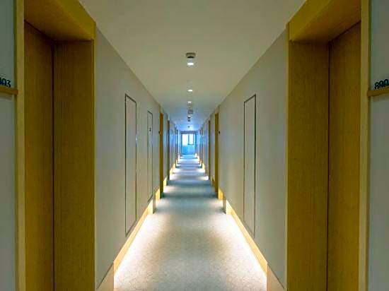 Ji Hotel (Ningbo Baizhang East Road)