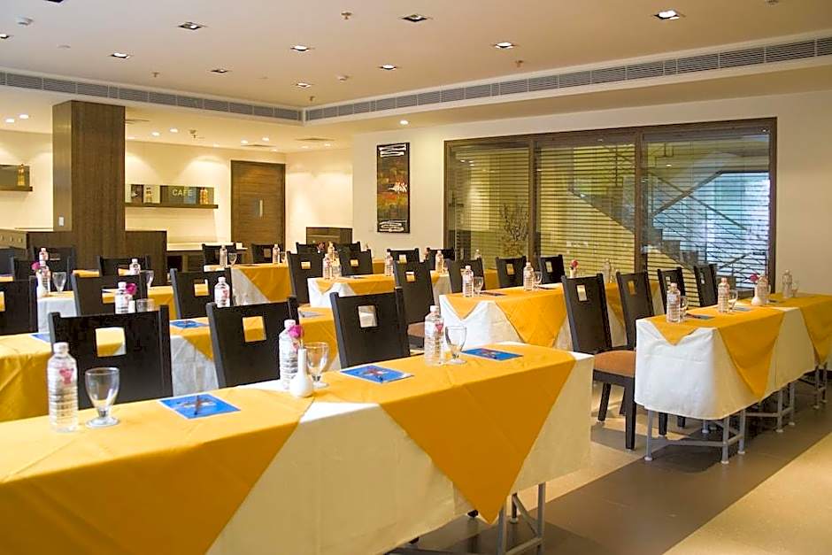 Shervani Hotel Nehru Place