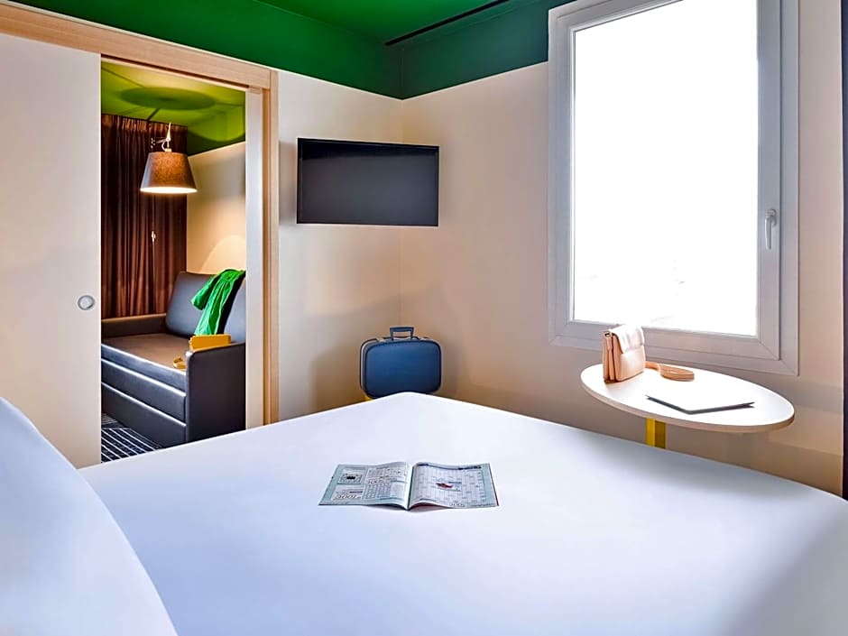 ibis Styles Lyon Meyzieu Arena Stadium