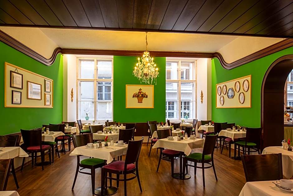 Pertschy Palais Hotel