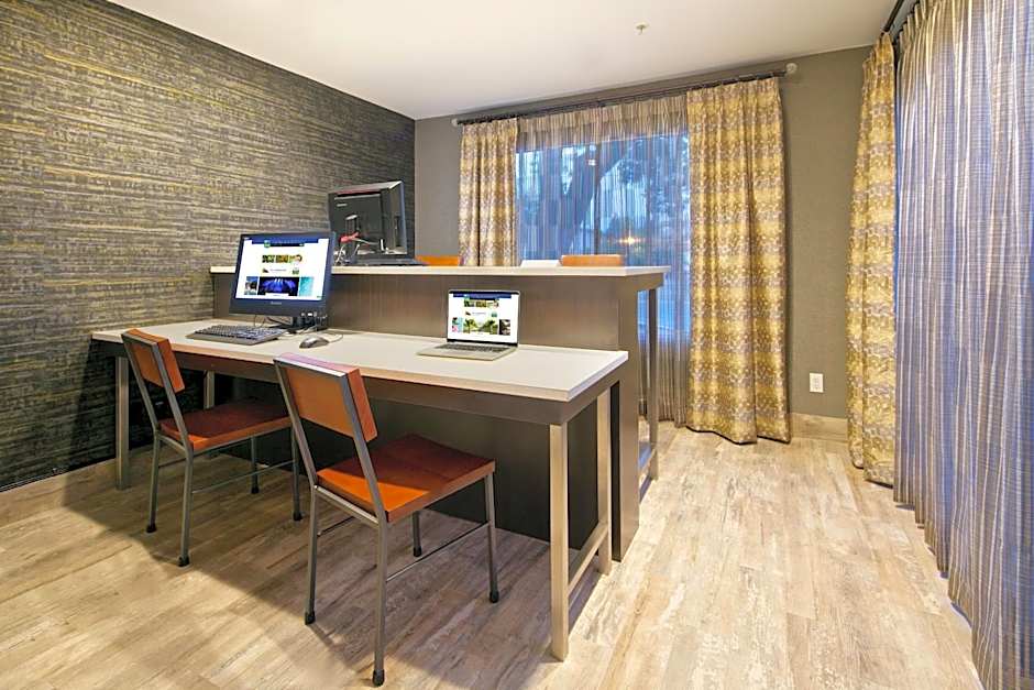 Holiday Inn Express Hotel & Suites - Paso Robles By IHG