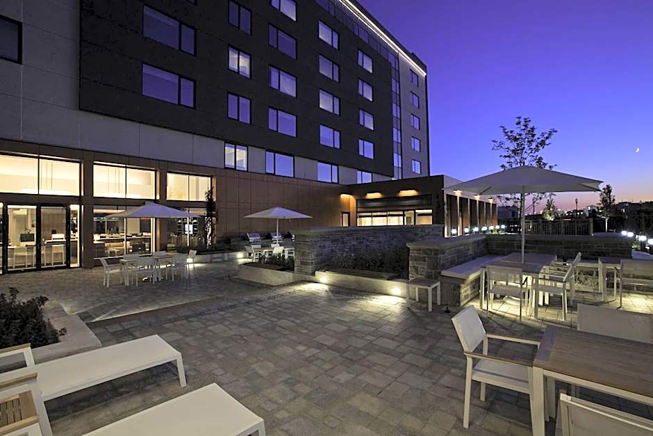 Element Vaughan Southwest