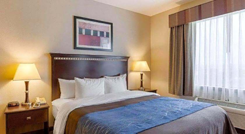 Comfort Inn & Suites Winnie