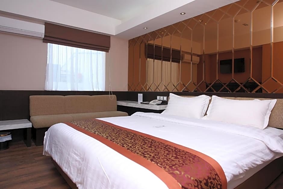 Favor Hotel Makassar City Center by LIFE