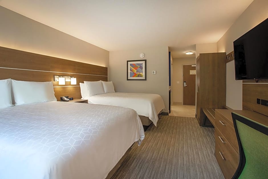 Holiday Inn Express And Suites Deland South