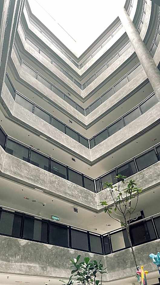 Win Hotel