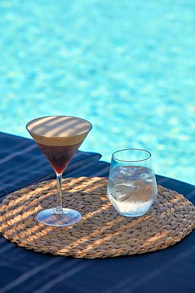 Callia Retreat Suites - Adults Only