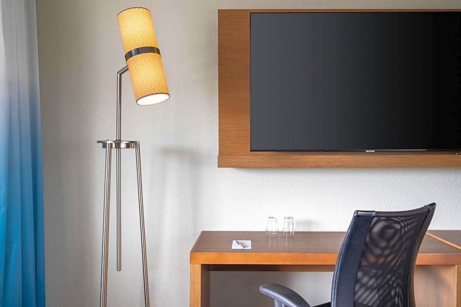 Courtyard by Marriott Naples