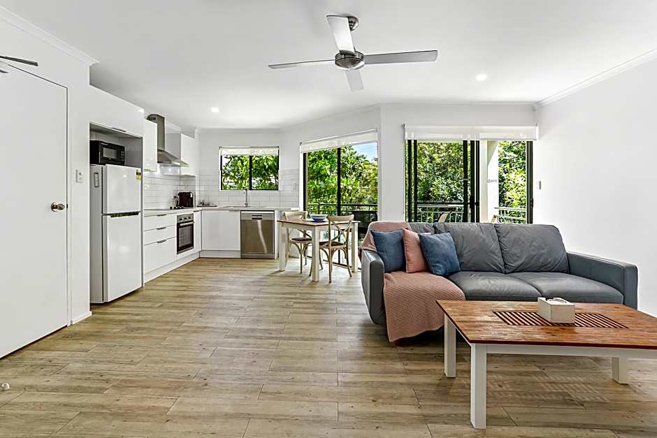 Noosa River Retreat