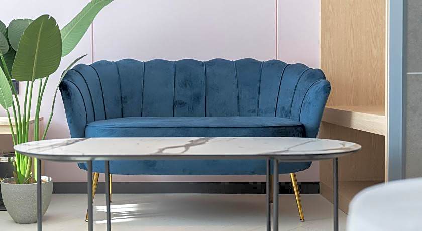 Brown Dot Siheung Geobuksum