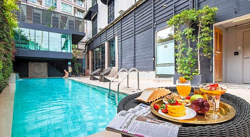 Metropole Bangkok (SHA Plus)