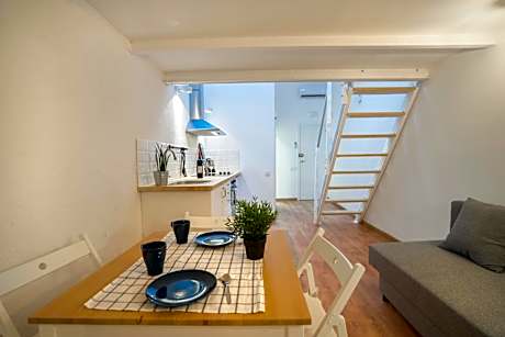 Studio - Split Level