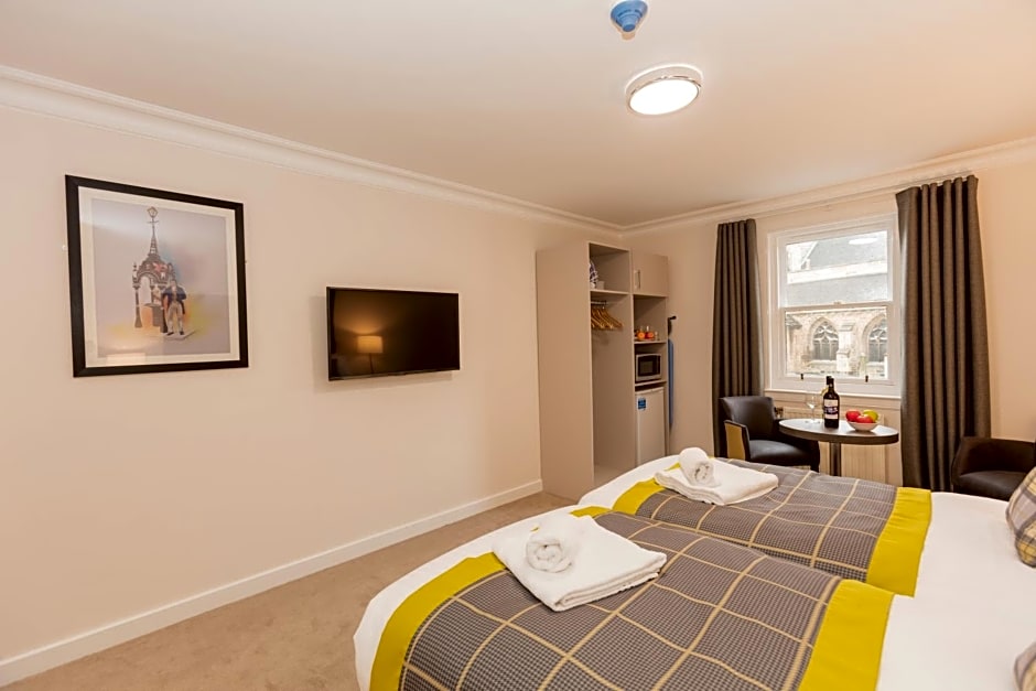 The Dalkeith Hotel by Pillow