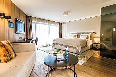 Deluxe Double Room with Balcony