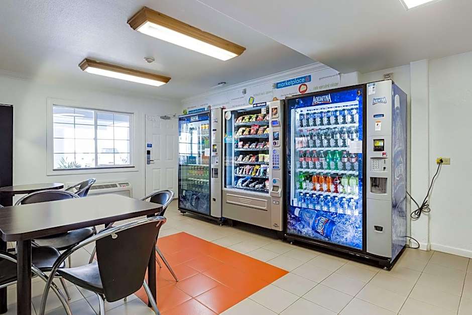 Motel 6-San Jose, CA - Convention Center